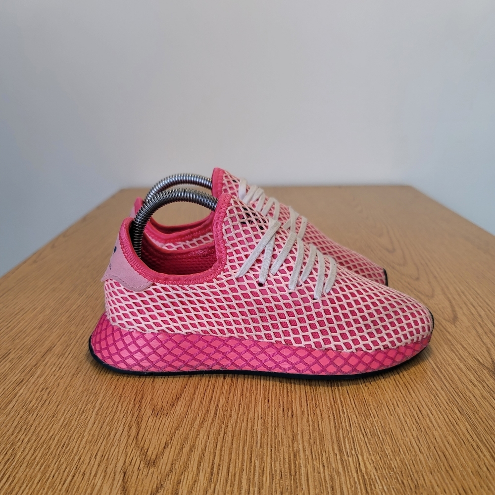 deerupt runner shoes